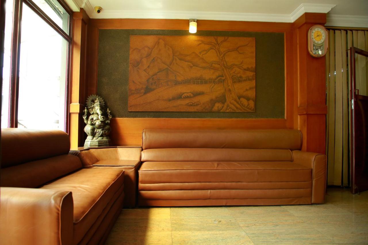 Kalathil Tourist Home Kunnamkulam Extérieur photo
