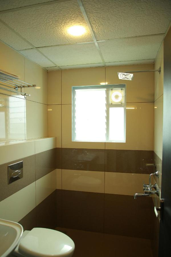 Kalathil Tourist Home Kunnamkulam Extérieur photo